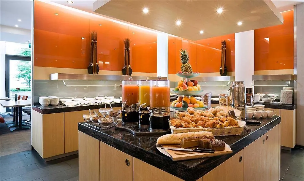 **** Hotel Novotel Muenchen Messe Germany